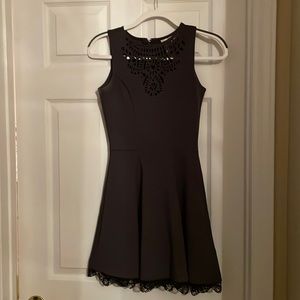 Women’s A-line Dress with Lace Trim (4)